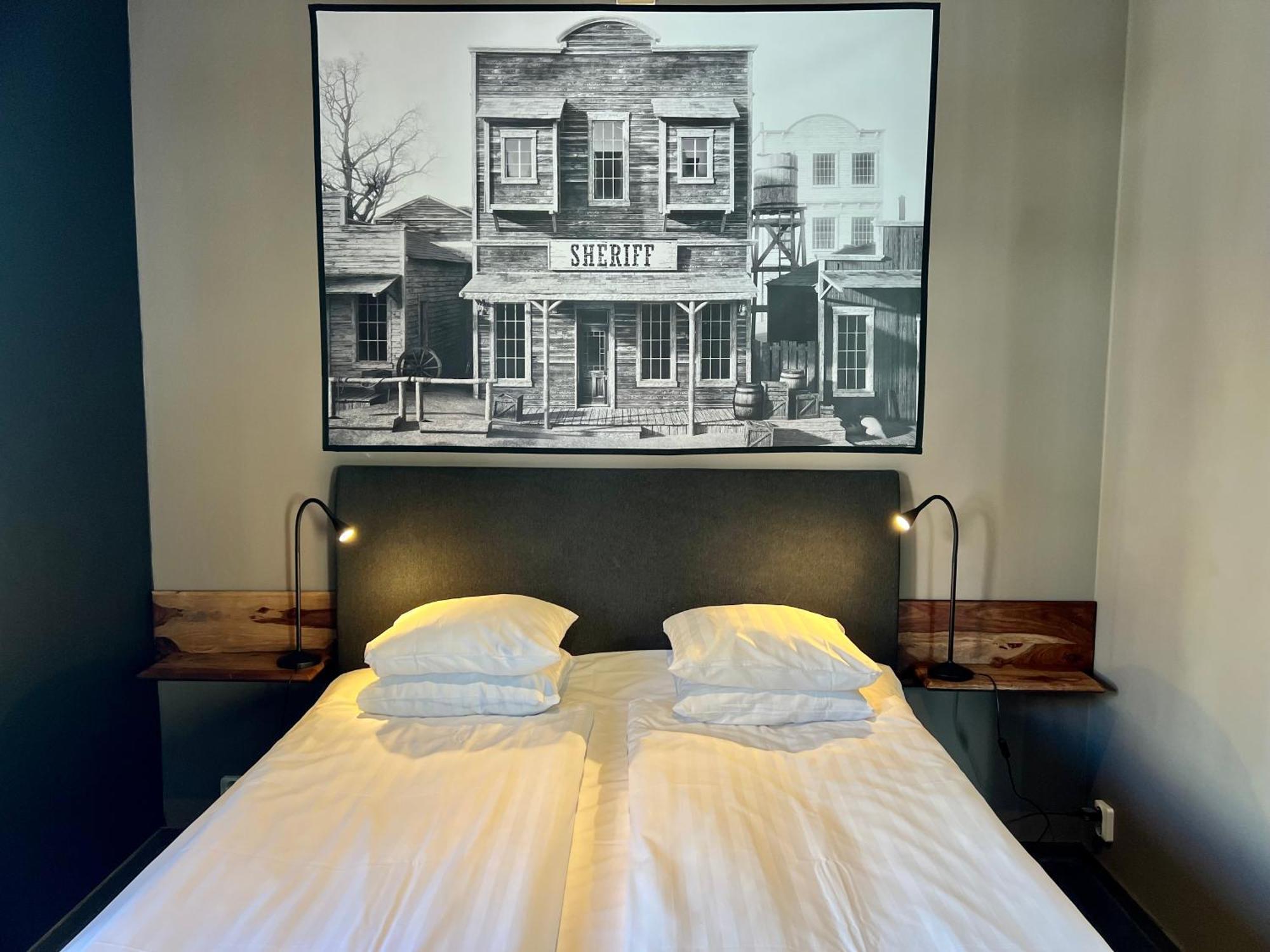 Hotell Siesta カールスクルーナ エクステリア 写真